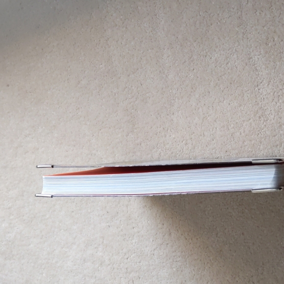 The Ultimate Survival Manual - Picture 3 of 8